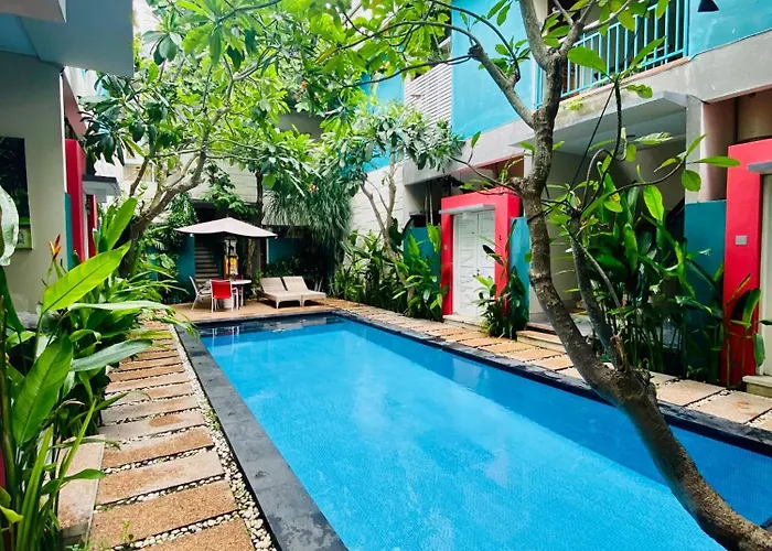 The Zhurga Seminyak Hotel 3*