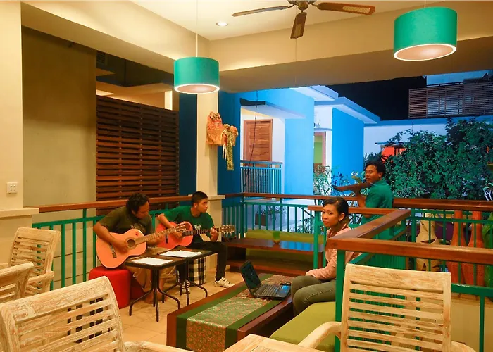 The Zhurga Seminyak 3*