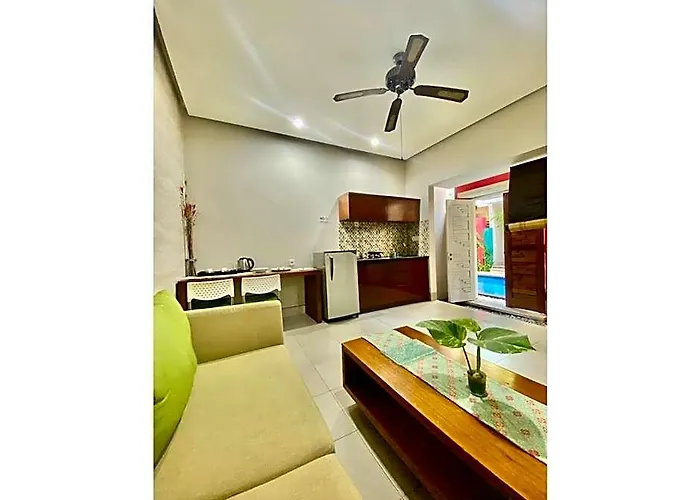 The Zhurga Seminyak 3*