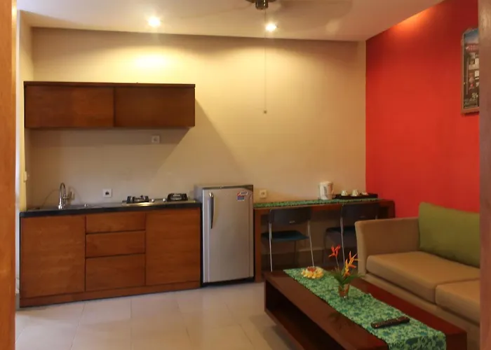 Hotel The Zhurga Seminyak Kerobokan